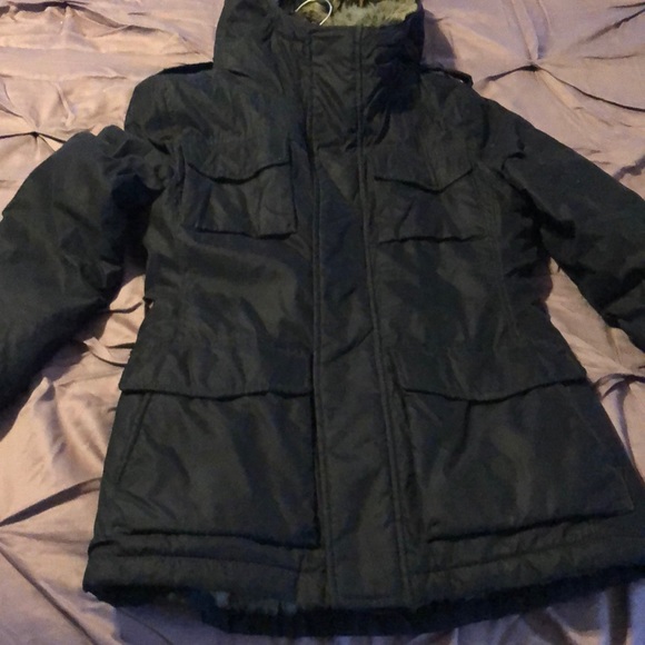 Aritzia Winter parka - Picture 5 of 5